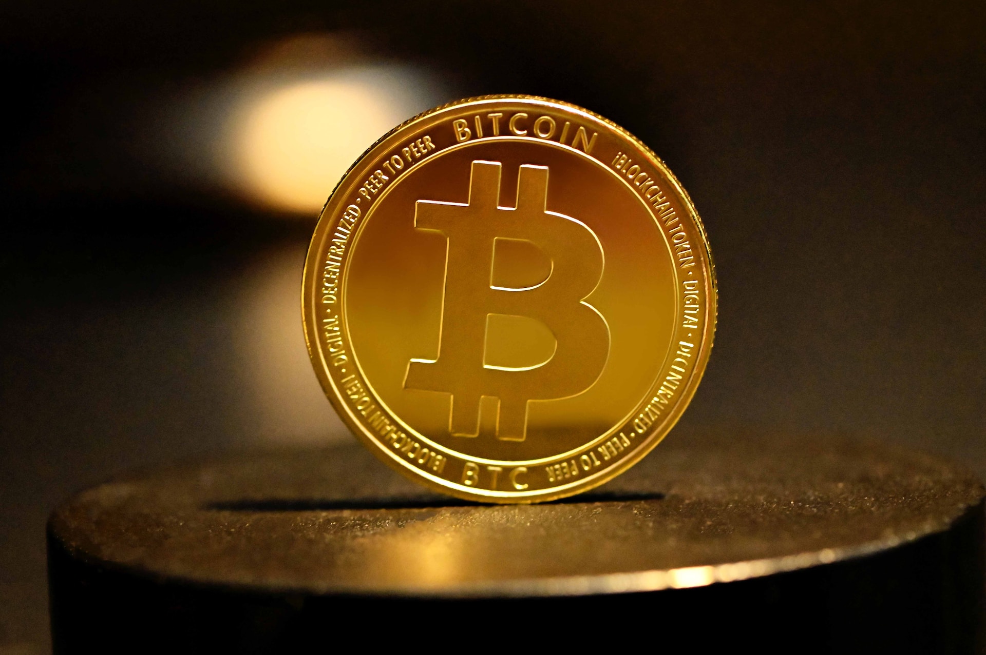 Bitcoin: lost or stolen, can they be recovered?
